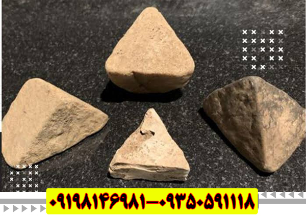 نماد مثلث در دفینه یابی: رمزگشایی یک نشان باستانی